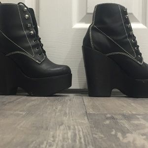 Womens Jeffrey Campbell Tardy Wedge Boot